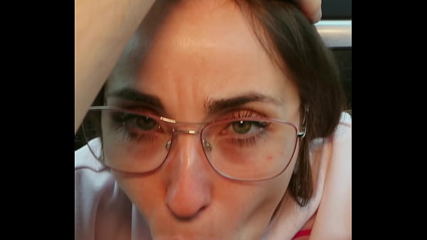 I Couldn’t Wait – Blowjob and Fuck in the Car – VERTICAL