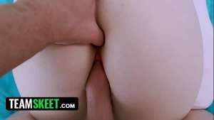 Blue-Eyed Redhead With a Big Ass Agrees to Her First Porn Shoot and Milks a Big Fat Cock