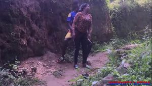 OUTDOOR SEX WITH A FIREWOOD SELLER – THIS EBONY TEEN HANDLE ME WELL – FULL VIDEO ON XVIDEO RED