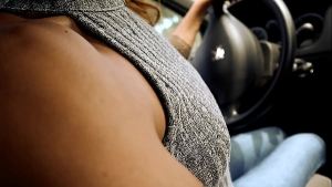 Amateur Car Fun – She Jerks Me Off, Sucks Me & Fucks me