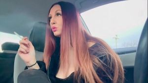 Italian Artemisia Love Hot Solo Smoking Sesh outside