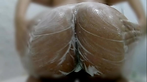 REALLY BIGGEST, ROUND AND NATURAL KARINA AND LUCAS