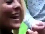 Blonde Deutsche Blowjob Gesichtsbesamung im Freien