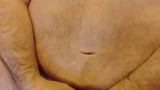 Bear jerks off in red sox – CLOSE UP