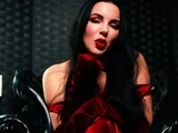 Close up MILF masturbation