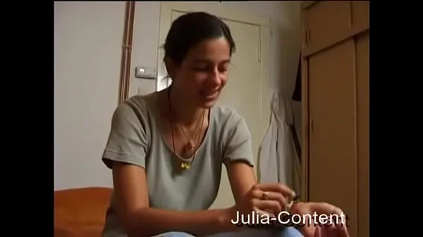 German girl approached on the street and persuaded to make an amateur video – German 80s retro