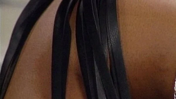 Metro – Blacks N Blue – scene 2 – extract 1