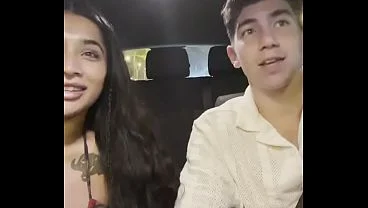 NOS PILLAN FOLLANDO DENTRO DEL COCHE EN EL PARKING DEL SUPERMERCADO- YASMINA KHAN