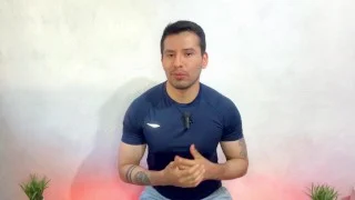 El Chofer casado de mi casa me penetra a pelo y se viene dentro de mi culo de 18años