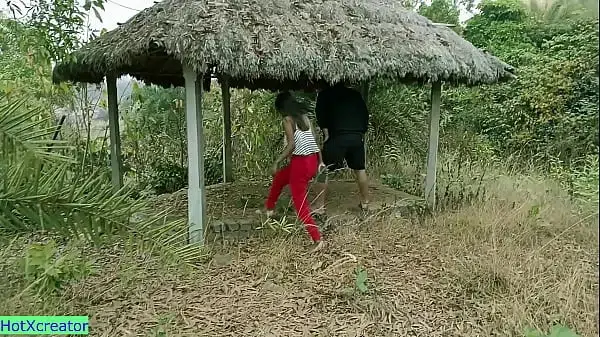 Indian hot girl romantic time pass and sex !! Hindi Outdoor Sex