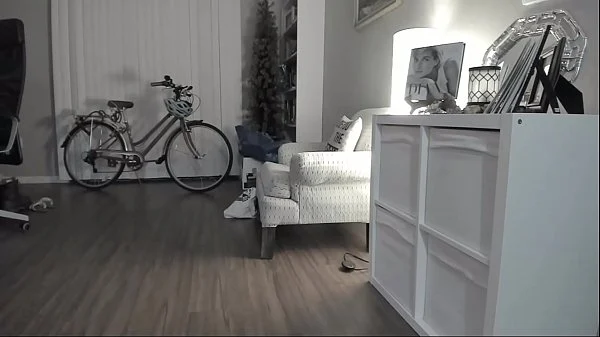 Solo girl plays on the floor