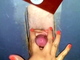 Svenska Hustruns Glory Hole Handjob