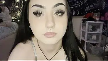 I got new lingerie and im showing off my goth teen fat ass for you