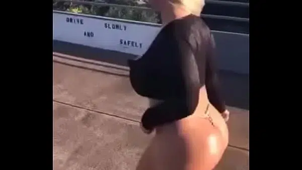 Le gusta q le den duro