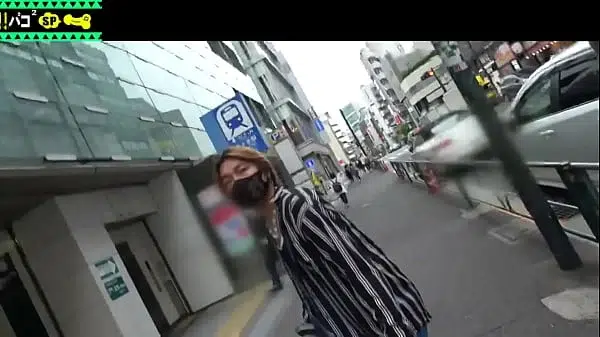 part1 ｢充電させてくれませんか？｣と優しい美女にお願いして、スマホを充電させてもらいつつエッチな充電もしちゃうスケベ企画。今回充電器を貸してくれた女神は、みくちゃん！これから課題を提出し、そこから夏休み突入！という奇跡のタイミングで出会っちゃいました