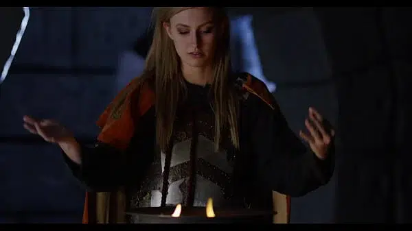 sexy woman fuck herself with hand blonde fun