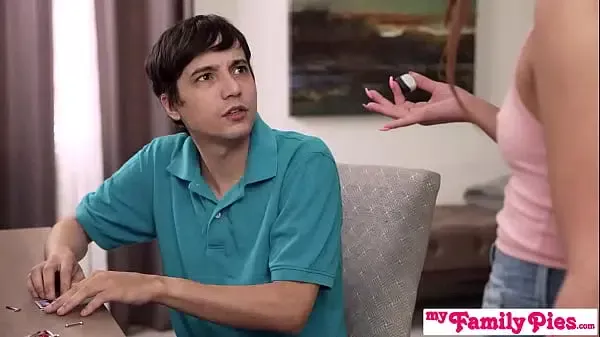 Stepsis Says “Your sperm are probably so little you wouldn’t even have a chance of getting me pregnant”